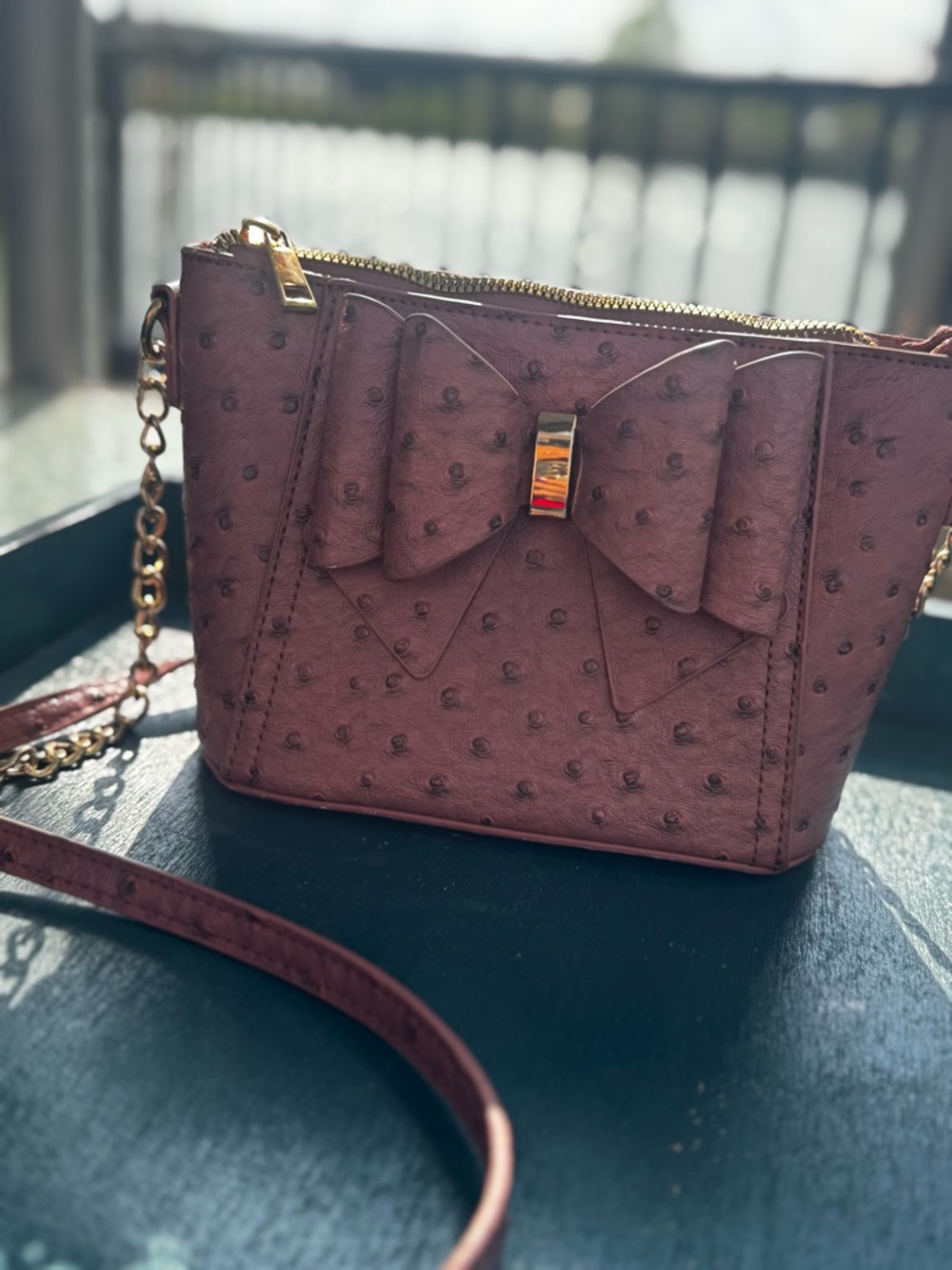 Red Bow-Accent Crossbody Bag with Gold Chain Strap